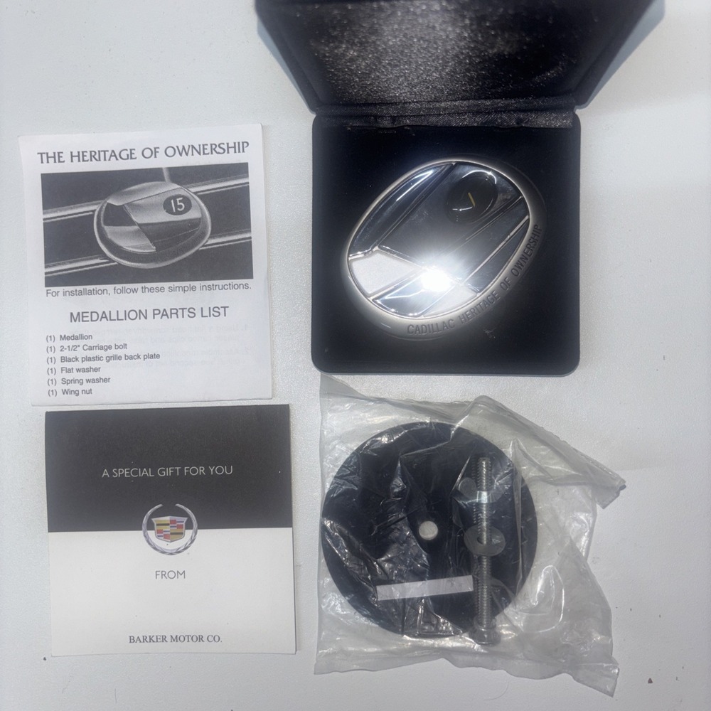 Cadillac Heritage of Ownership DCI Marketing Medallion Badge D464.907